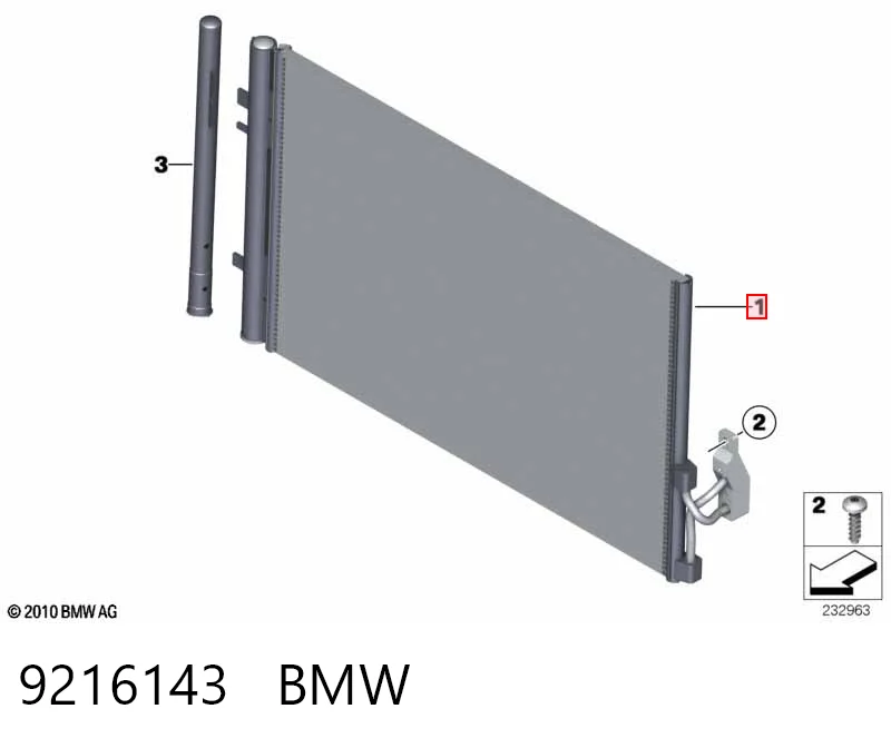 9216143 BMW Конденсатор