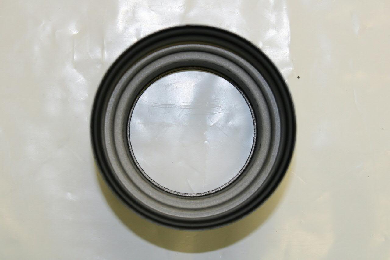 Корпус сальника правої півосі VAG 02T301192C ціна, від 17.00 USD