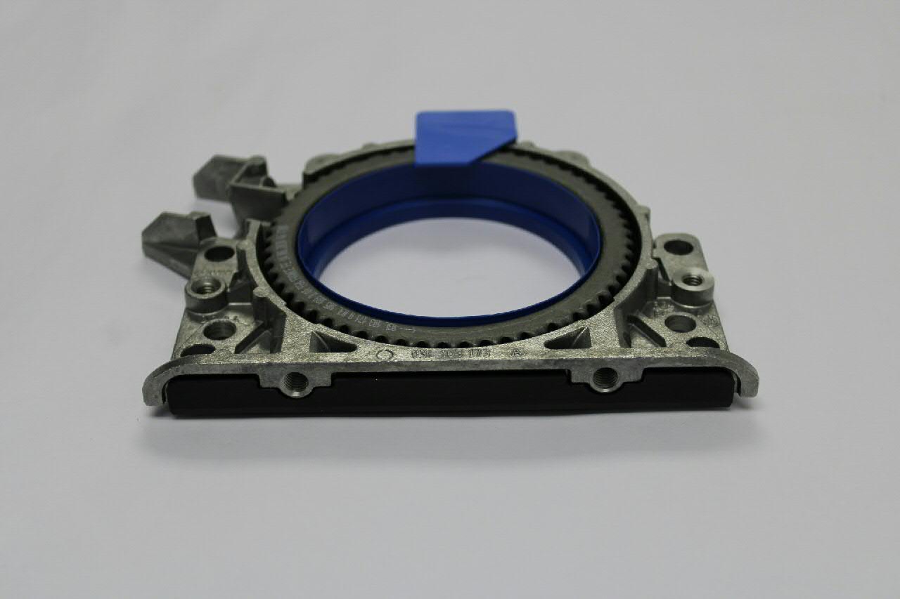 Сальник колінвала двигуна, задній VAG 03L103171A ціна, від 64.15 USD