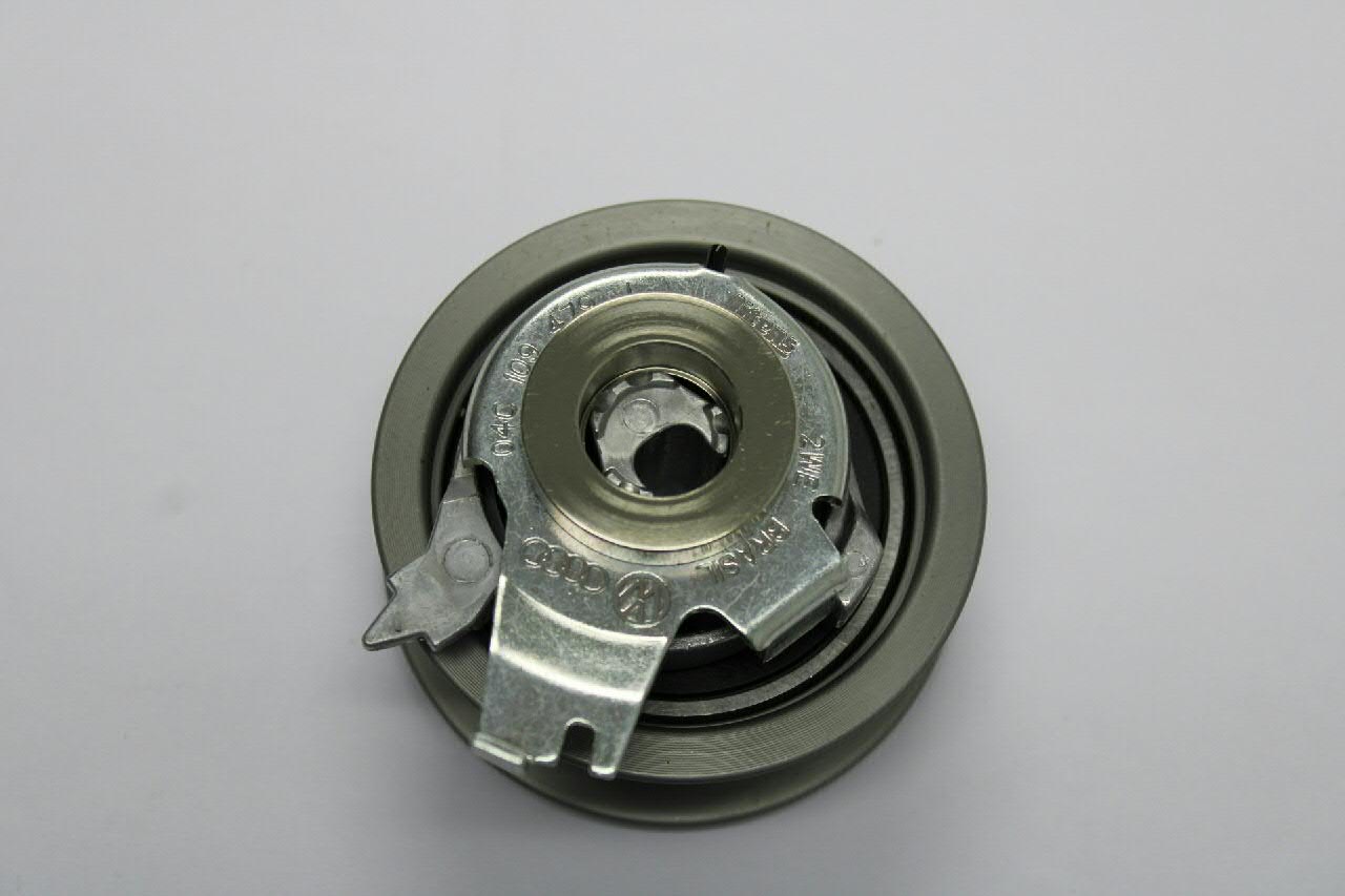 Купити 04C109479J VAG Натяжний ролик