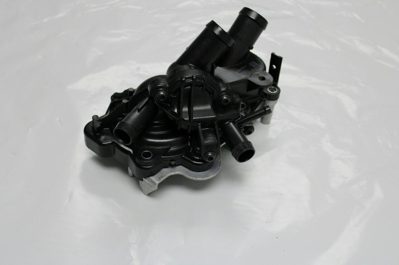 Помпа 04E121600CD VAG