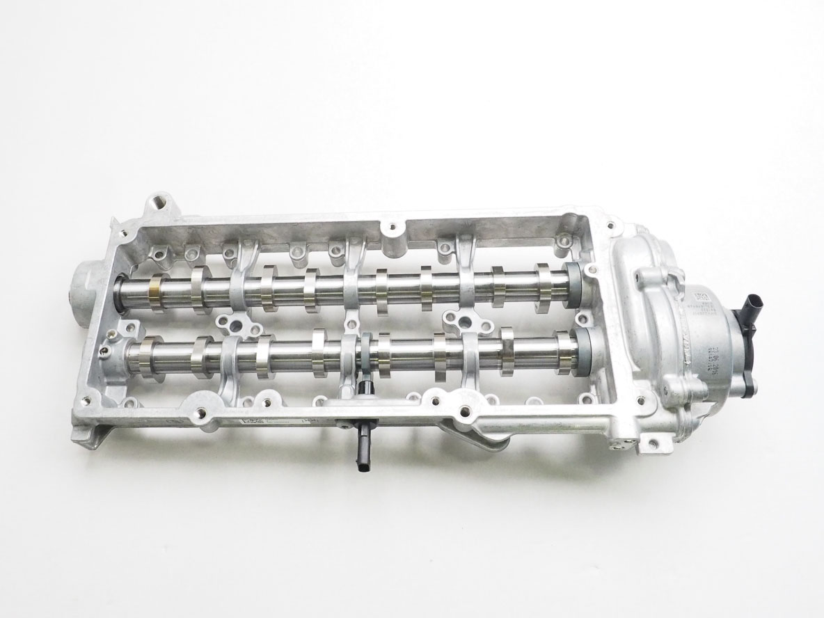 Купити Корпус распредвала Volkswagen Passat CC B7 358