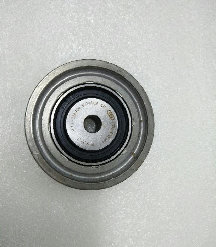 Купити 059903341 VAG Ролик приводного ременя, паразитний
