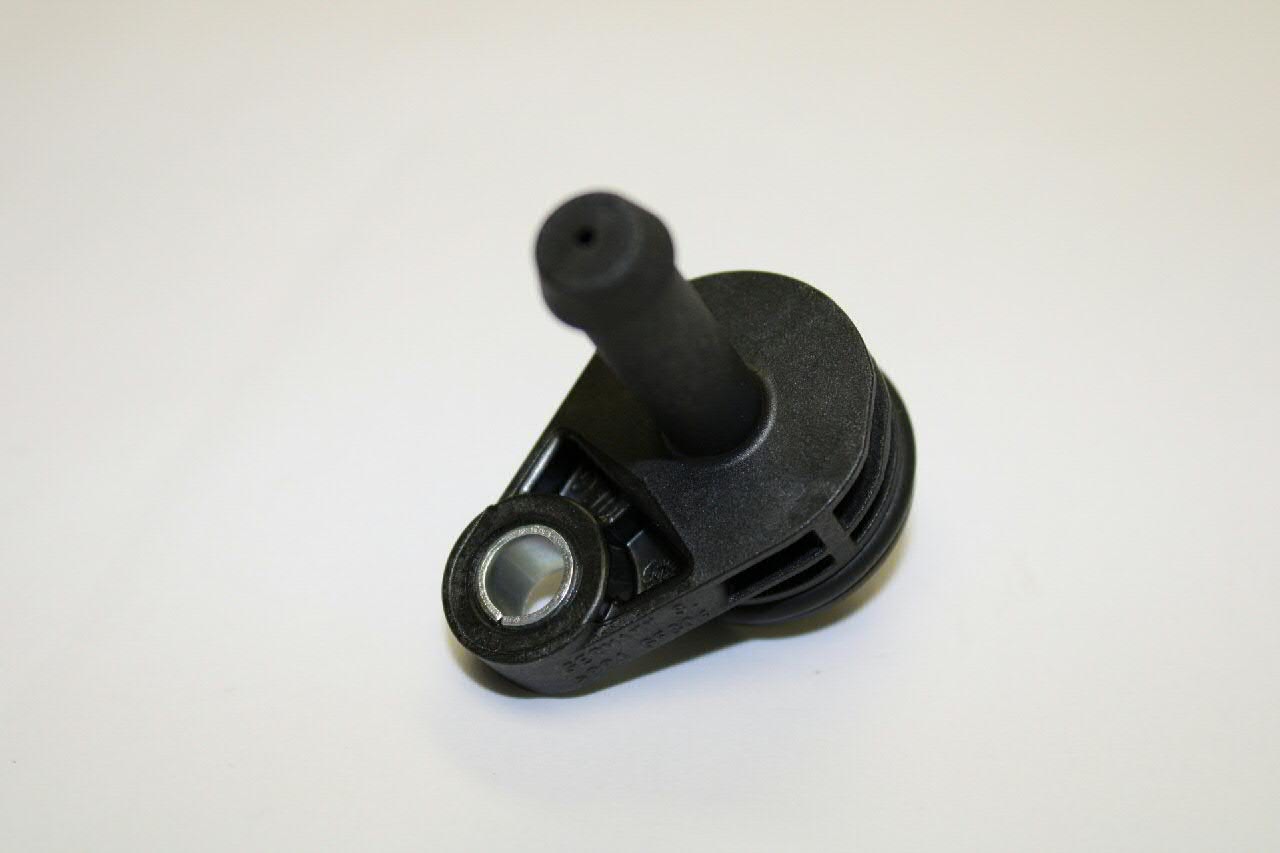 Фланець системи охолодження (трійник) VAG 06K121143 ціна, від 6.33 USD