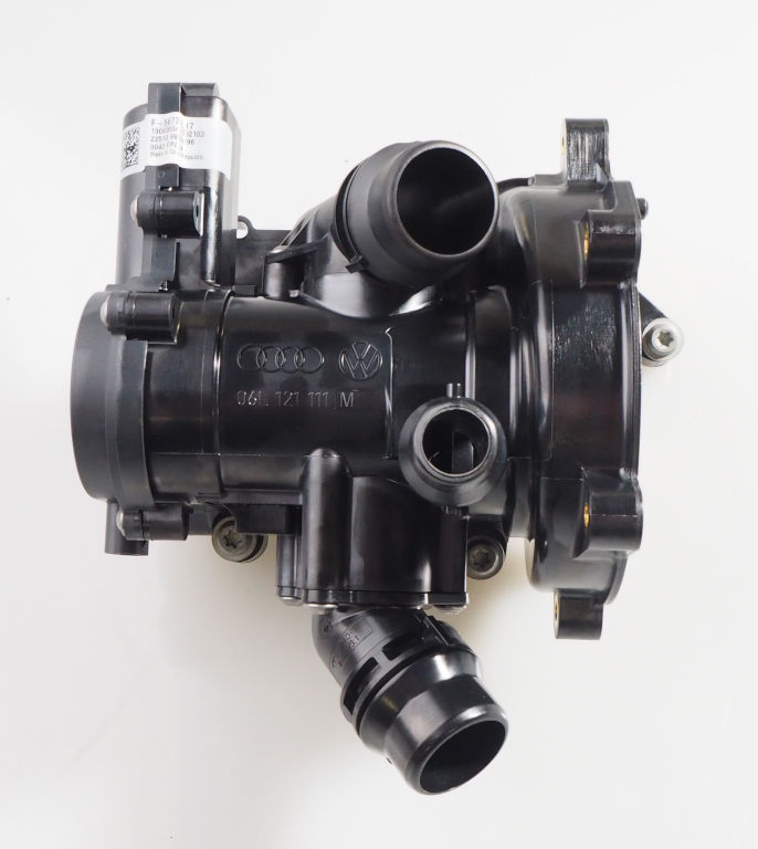 06L121111M VAG Корпус термостата в зборі