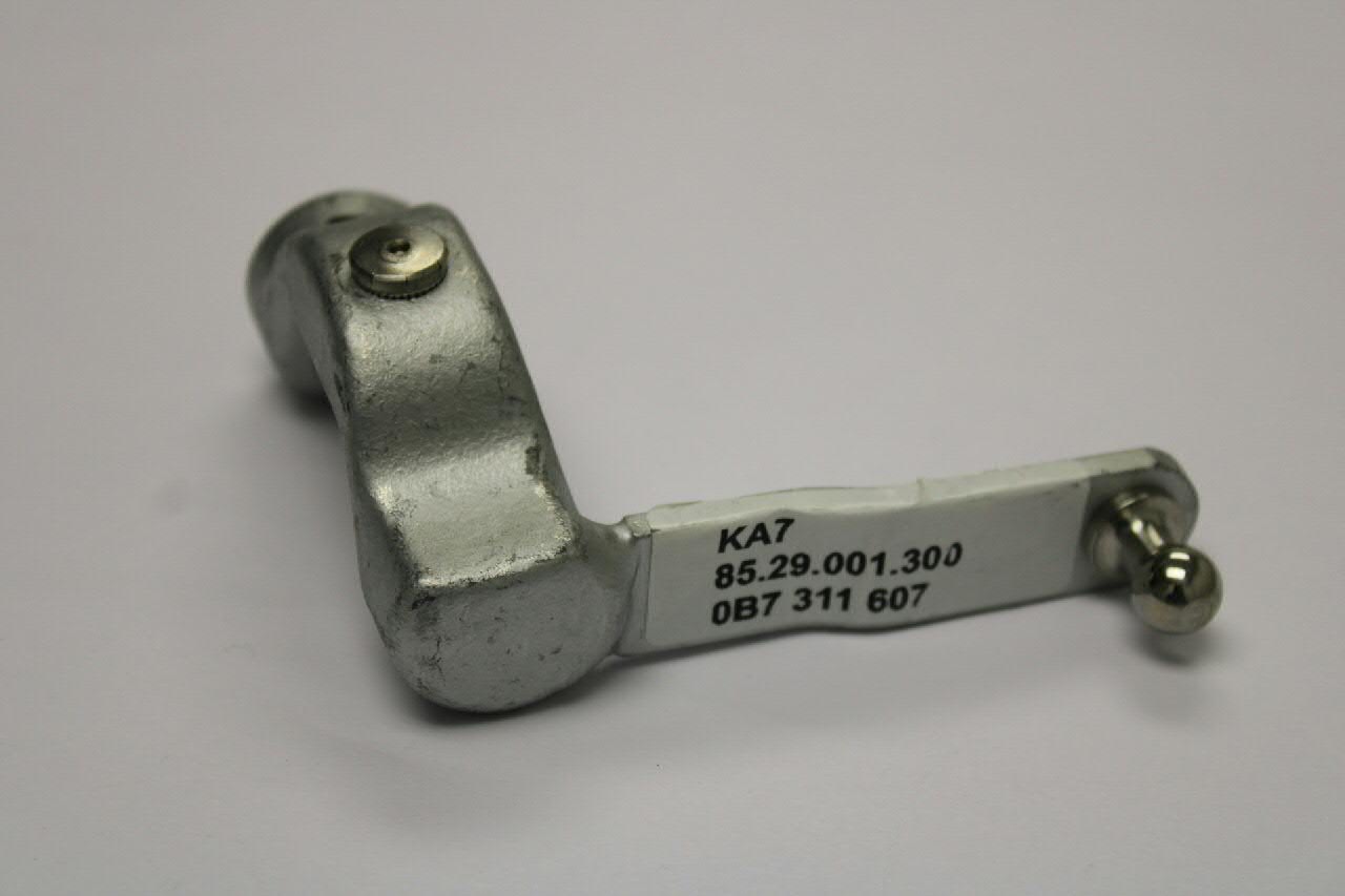 Купити 0B7311607 VAG Ручка КПП