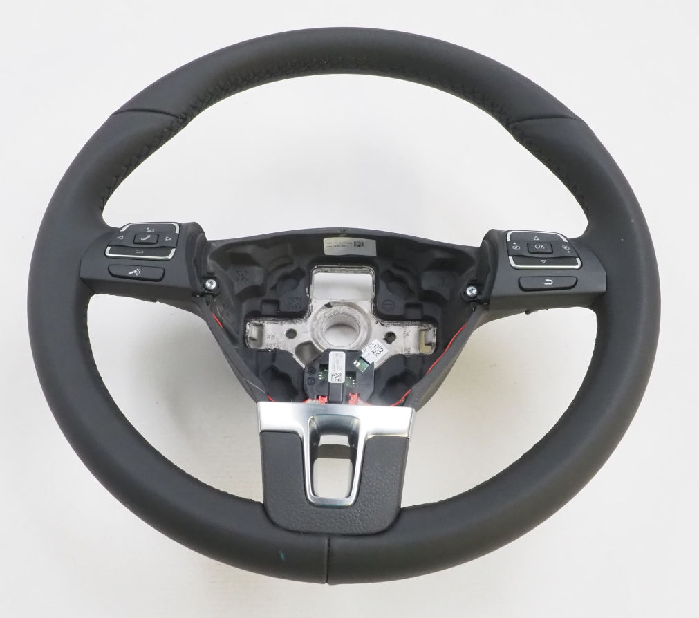 Рульове колесо на Volkswagen Touran II 1T3