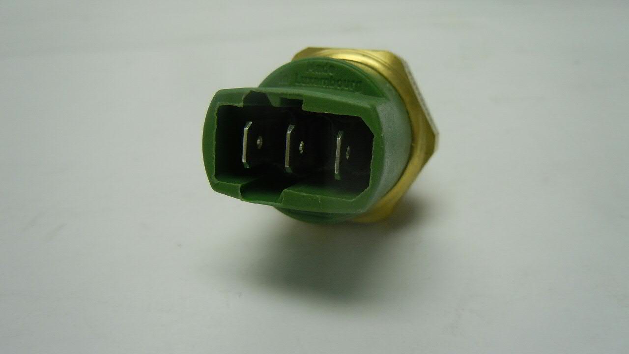 Датчик температури радіатора VAG 251959481K ціна, від 10.07 USD
