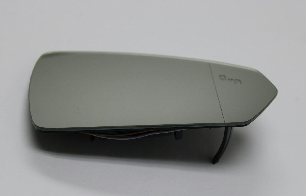 2G0857522D VAG Дзеркальний елемент правий