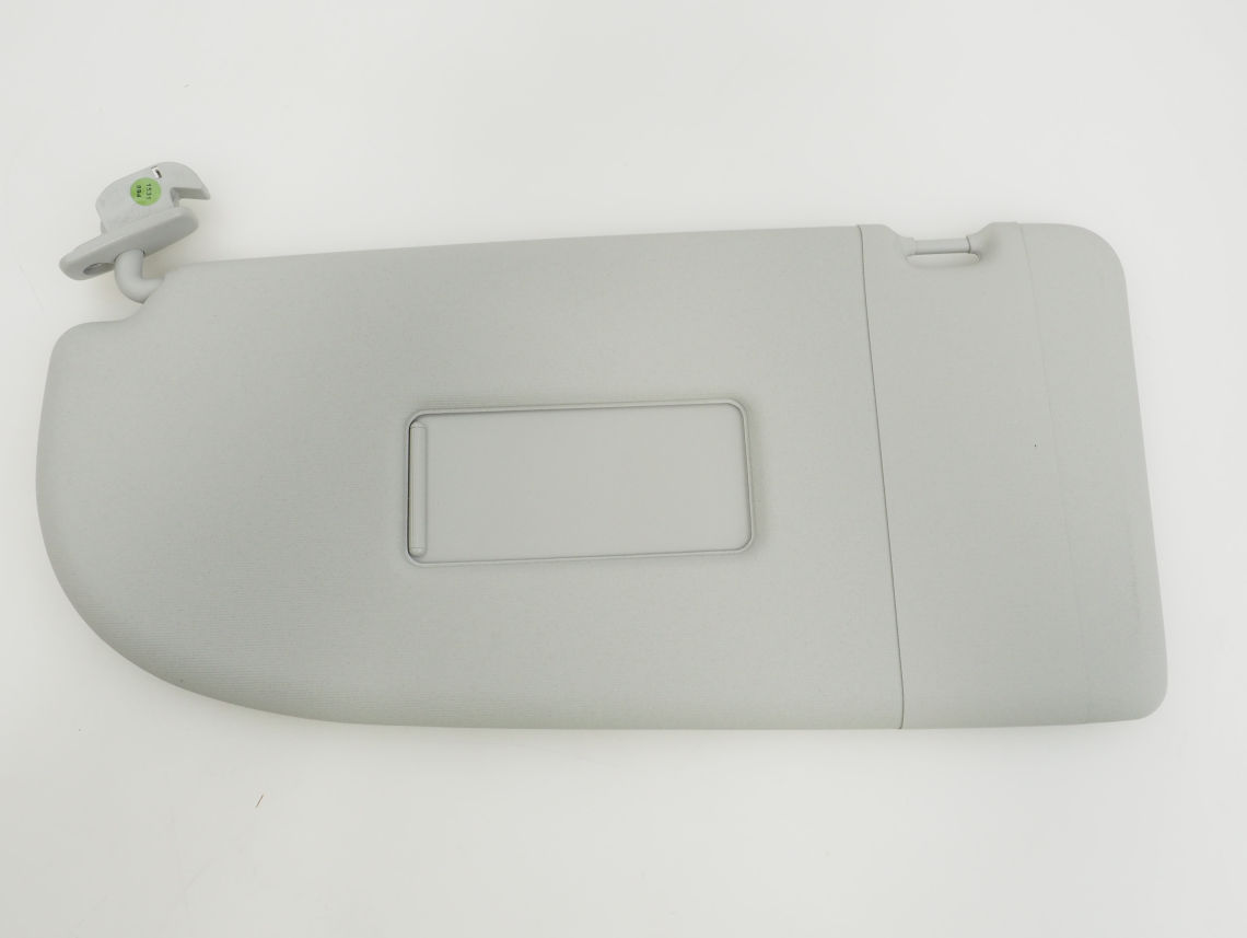 Козирок сонцезахисний автомобіля VAG 2K0857551N2F4 ціна, від 153.53 USD