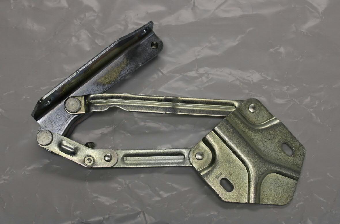 Петля капота, ліва VAG 2K5823301 ціна, від 50.68 USD