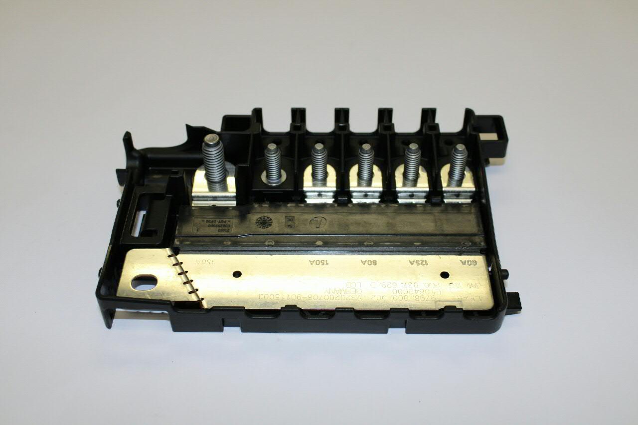 Коробка запобіжників VAG 2Q0937548D ціна, від 50.68 USD