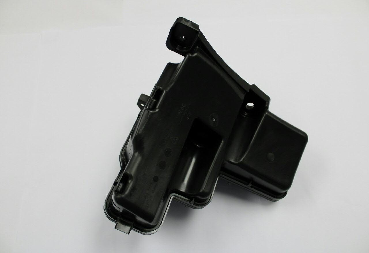 Бачок омивача лобового скла VAG 2Q0955453G ціна, від 28.49 USD