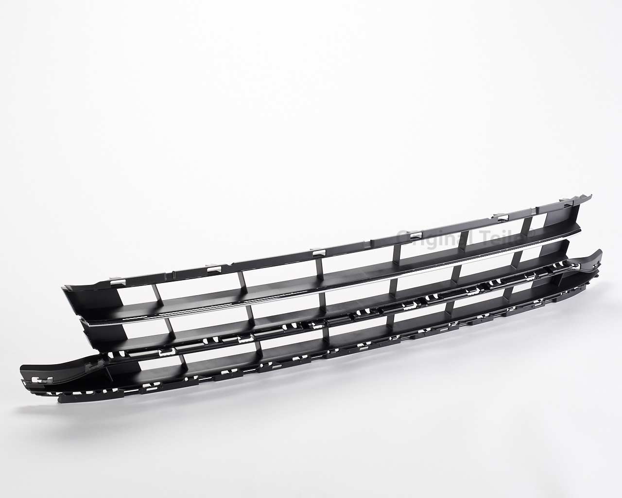 Решітка переднього бампера, центральна AND 30853270 ціна, від 19.59 USD