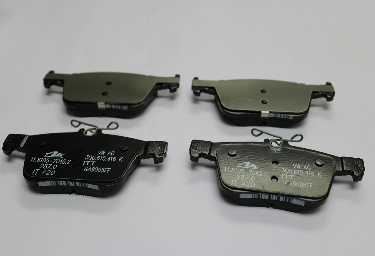 Задні гальмівні колодки VAG 3Q0698451E ціна, від 45.22 USD