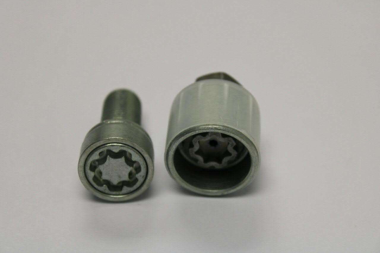 Колісний болт VAG 4F0698139C814 ціна, від 40.53 USD