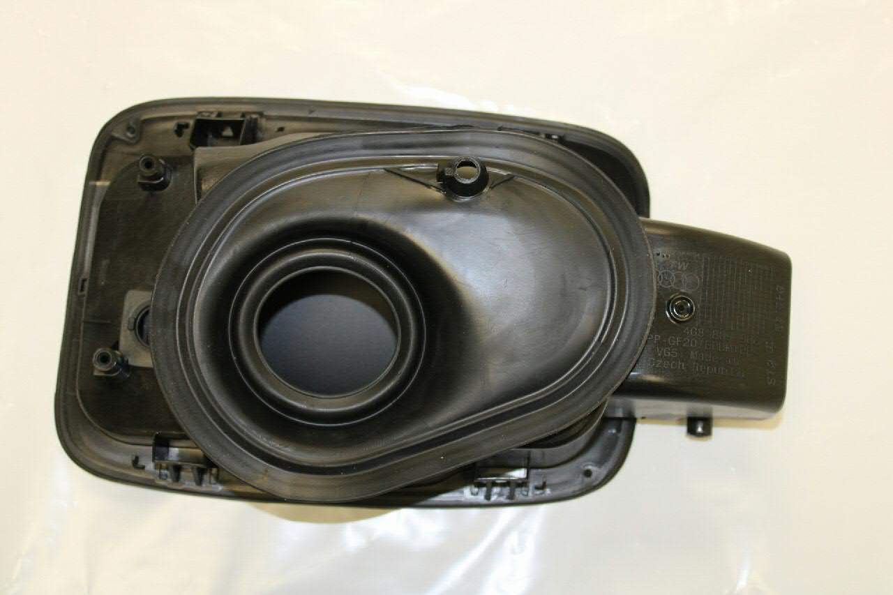 Купити 4G8809906H VAG Горловина паливного бака