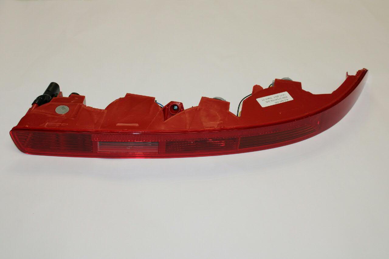 Купити 4L0945095 VAG Ліхтар заднього бампера, лівий