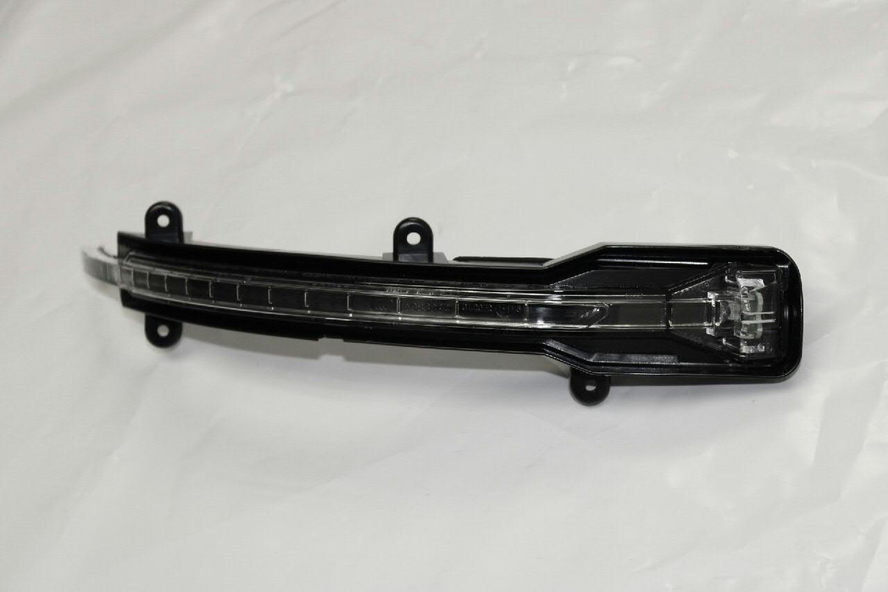 Купити 4L0949102C VAG Покажчик повороту дзеркала, правий