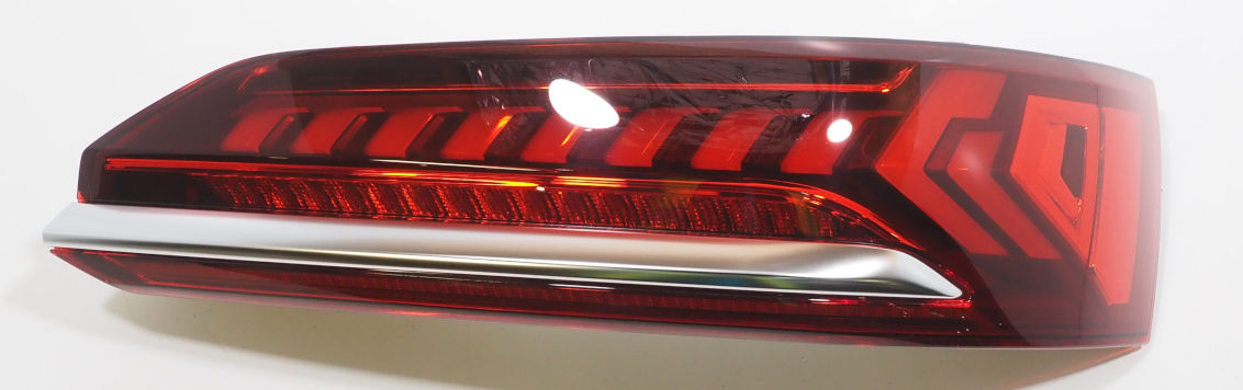 4M0945094G VAG Ліхтар задній правий