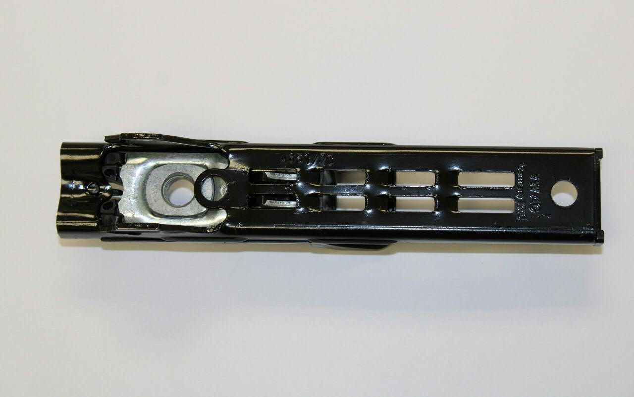  VAG 565857819A