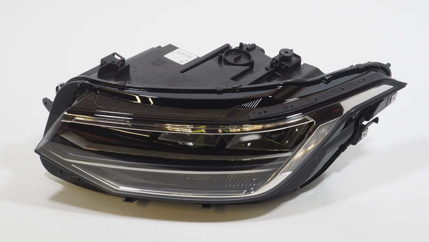 Фари Magneti Marelli LPR922 ціна, від 564.68 USD