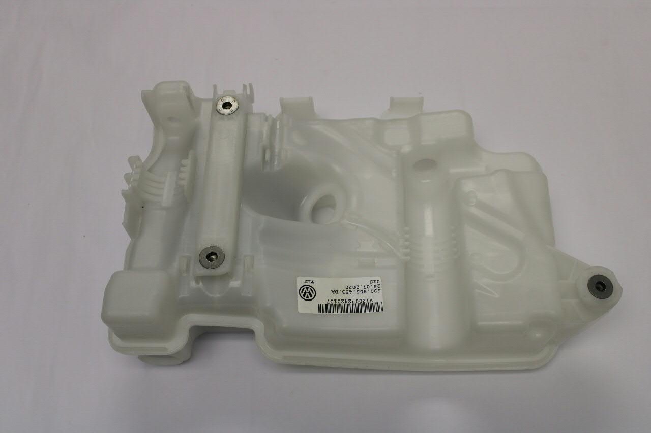 Бачок омивача лобового скла VAG 5Q0955453BA ціна, від 85.40 USD