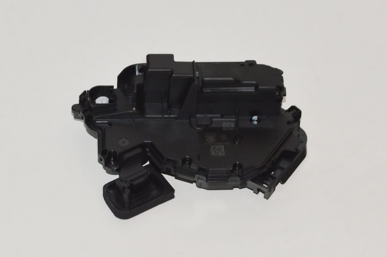Замок передньої лівої двері 5TB837015B VAG