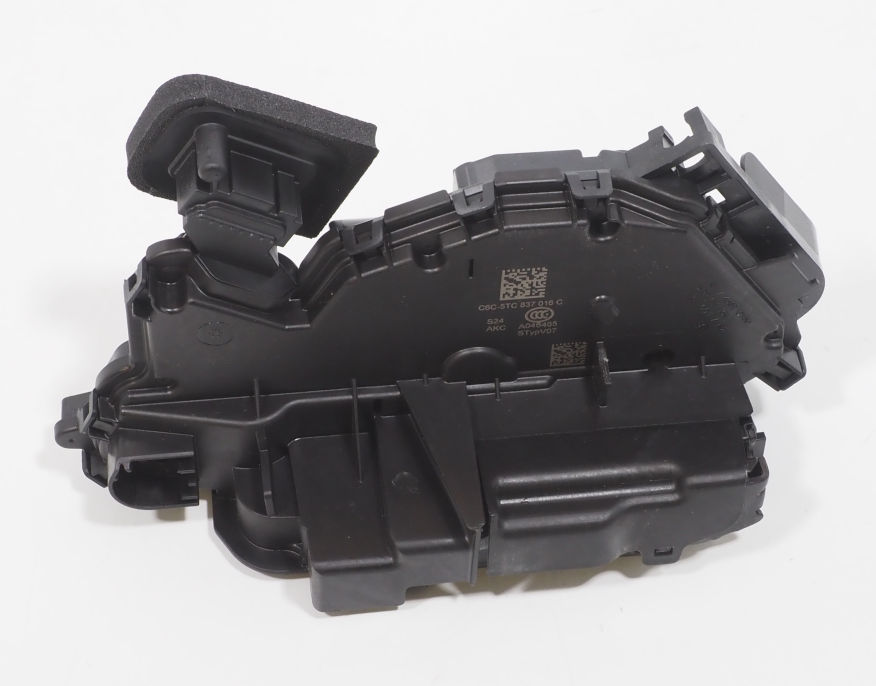Замок передніх пасажирських дверей VAG 5TC837016C ціна, від 43.08 USD