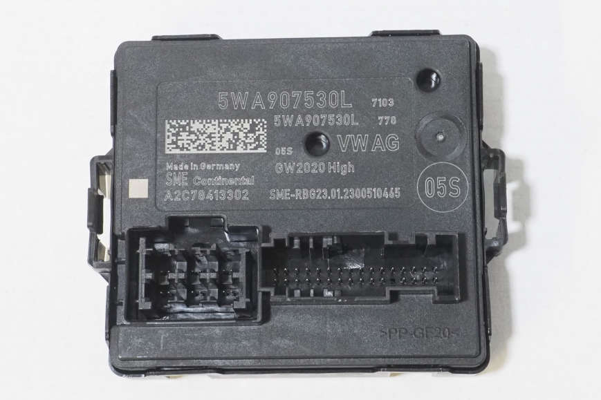Прилади й апаратура діагностики VAG 5WA907530L ціна, від 112.49 USD