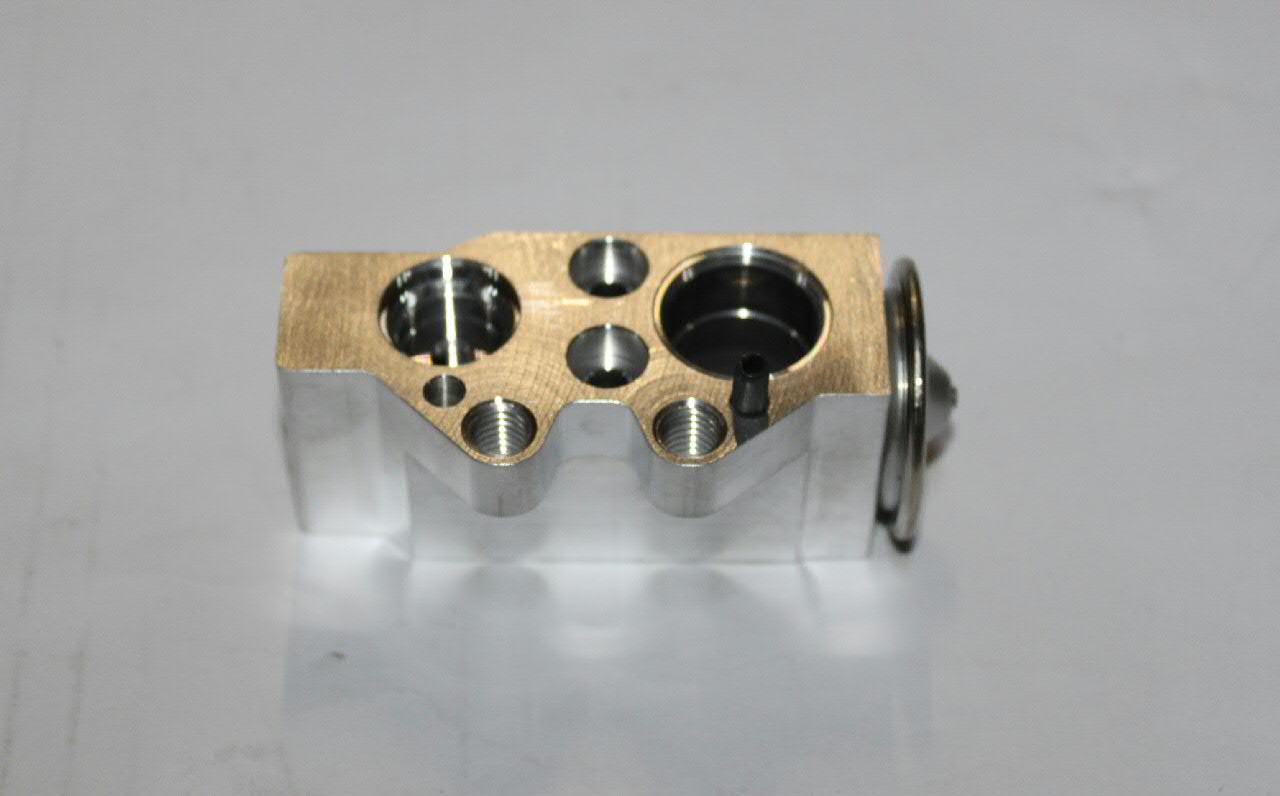 Клапан TRV, кондиціонера VAG 6Q0820679G ціна, від 17.78 USD