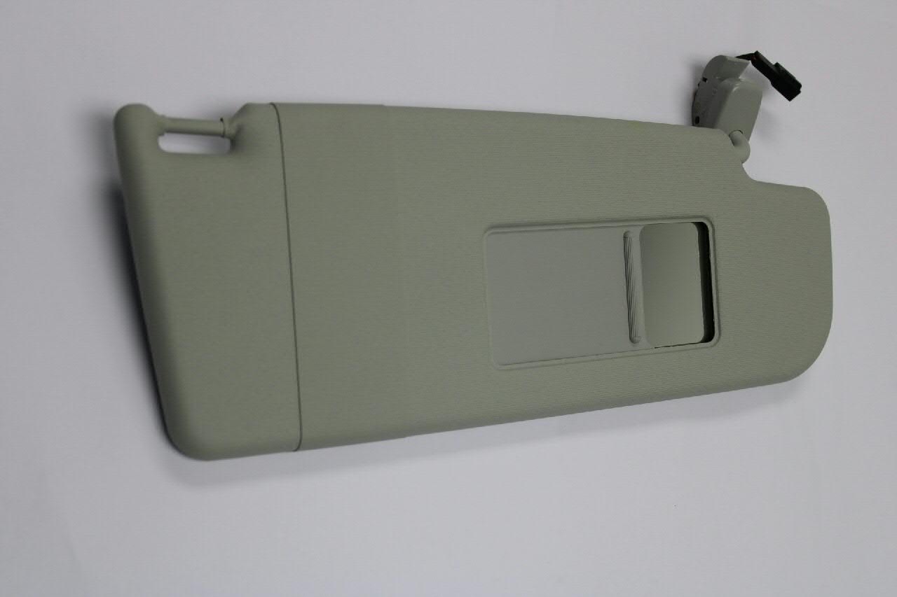 Козирок сонцезахисний автомобіля VAG 6Q0857552F2F4 ціна, від 22.57 USD