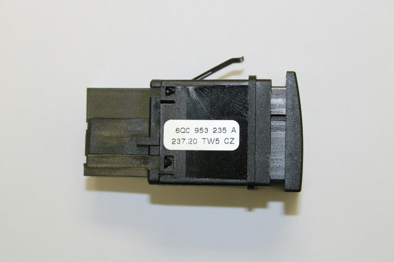 Купити Кнопка аварійки Volkswagen Polo V 6R1, 6C1