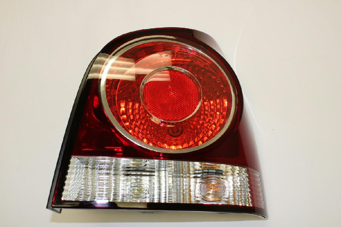 Задні ліхтарі VAG 6Q6945096AB ціна, від 45.21 USD