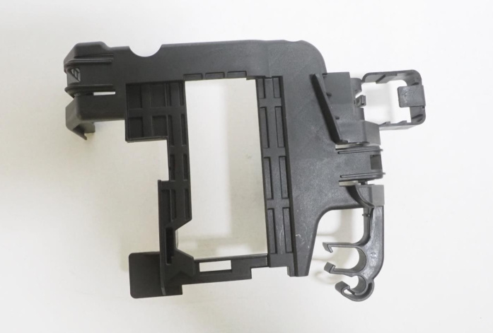 Коробка запобіжників VAG 6R0915345E ціна, від 12.67 USD
