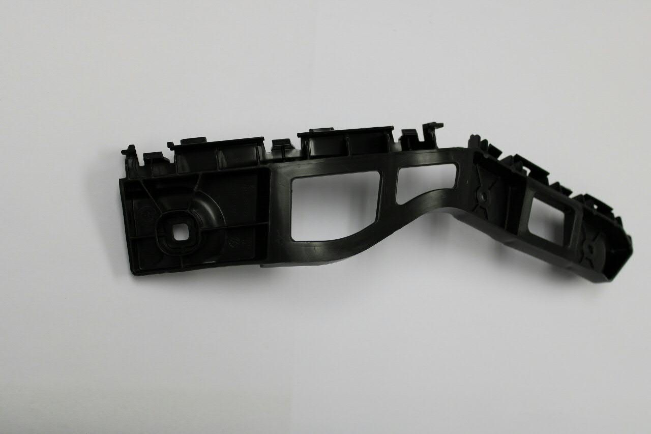 Кронштейн бампера заднього, правий VAG 6R6807394A ціна, від 3.62 USD