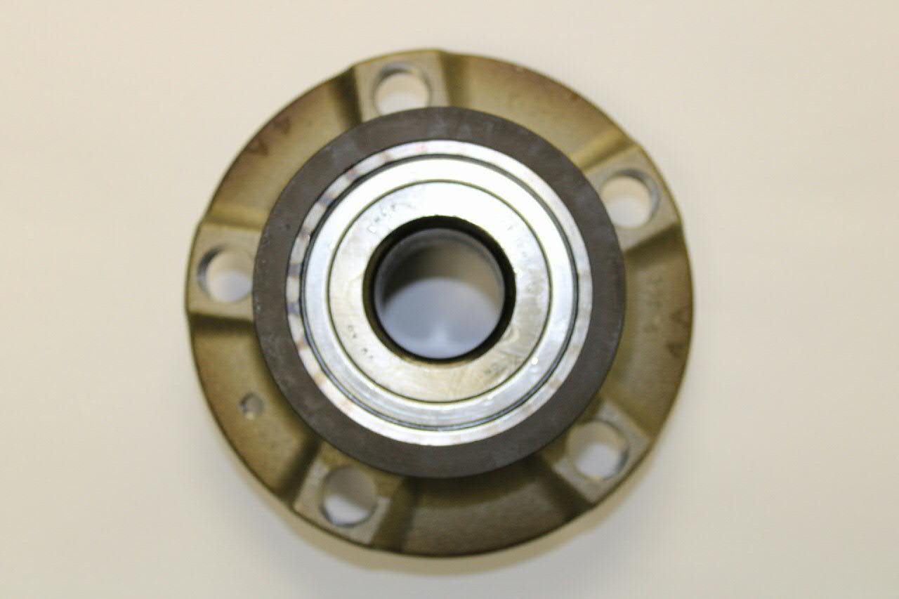 Купити 6RF501611A VAG Підшипник ступиці колеса