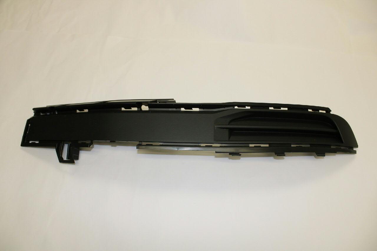 Заглушка протитуманки передньої правої VAG 7E0807490C9B9 ціна, від 11.76 USD