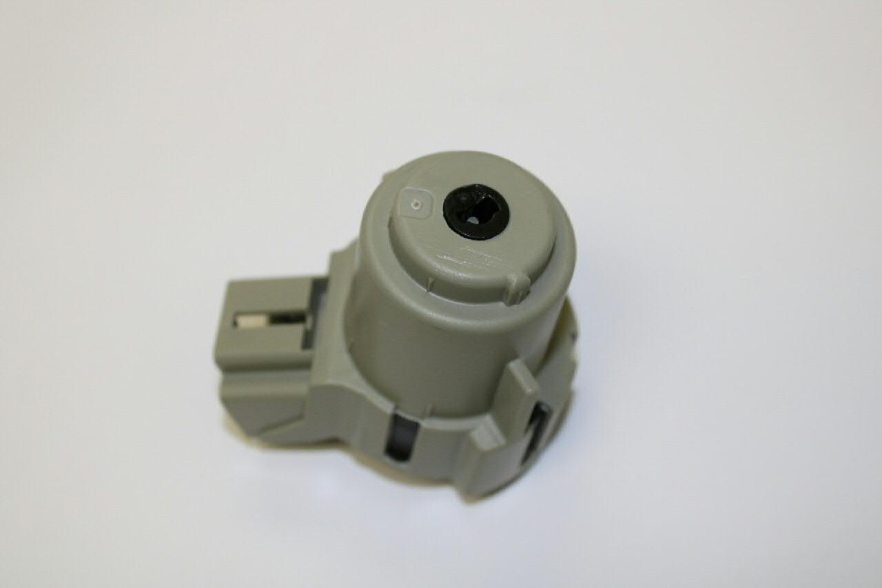 7E0905865 VAG Контактна група замка