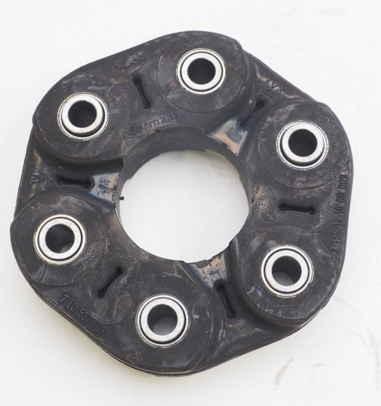 7L0521403 VAG Гумова пружна муфта кардана передня