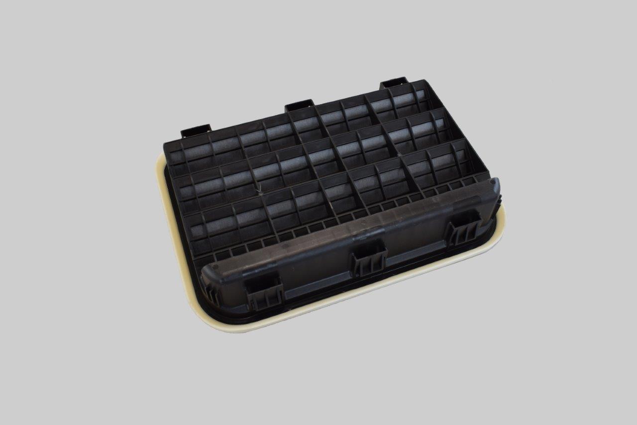 Решітка вентиляційна задня VAG 7PP819181A ціна, від 12.67 USD