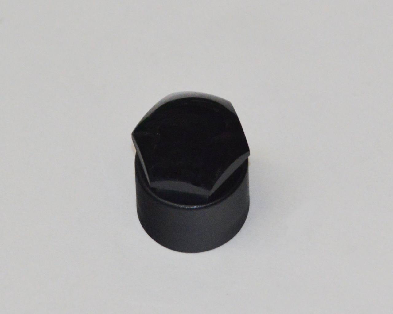 Ковпачок гайки колеса Bentley 8D0601173E ціна, від 1.99 USD