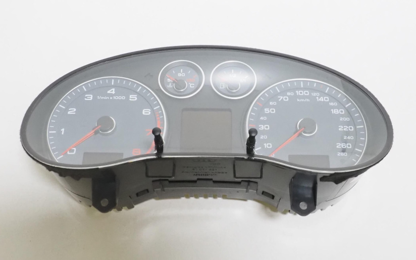 8P0920932K VAG Щиток приладів додатковий