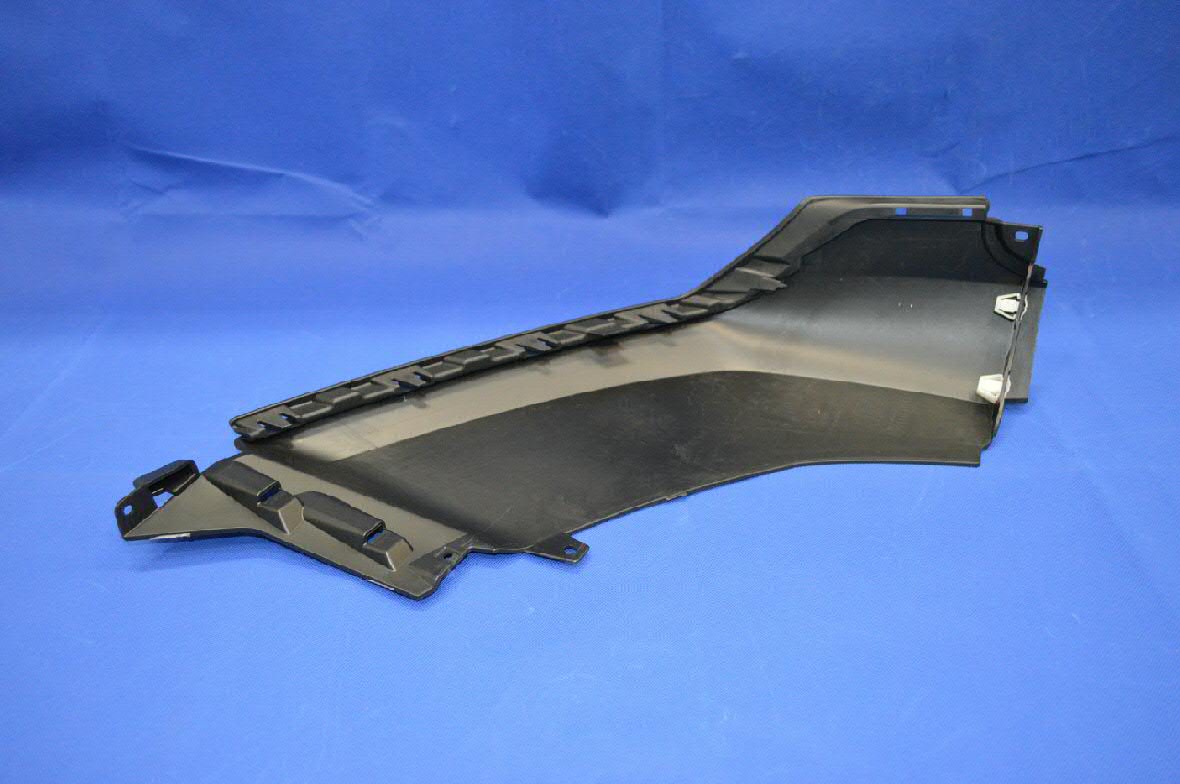  VAG 8U0807062AGRU ціна, від 61.40 USD