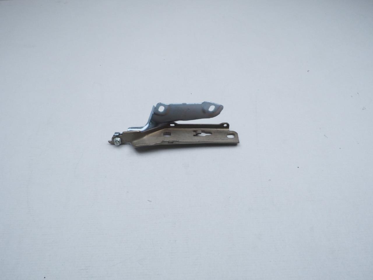 8V0823301G VAG Завіс капота, лівий
