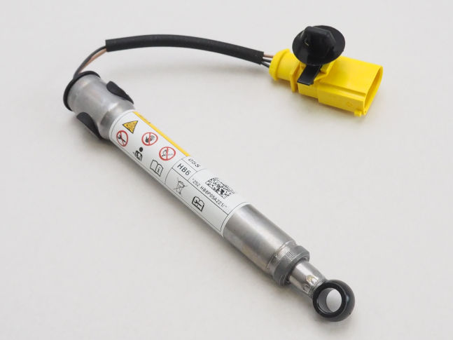  VAG 8V0823823F ціна, від 39.00 USD