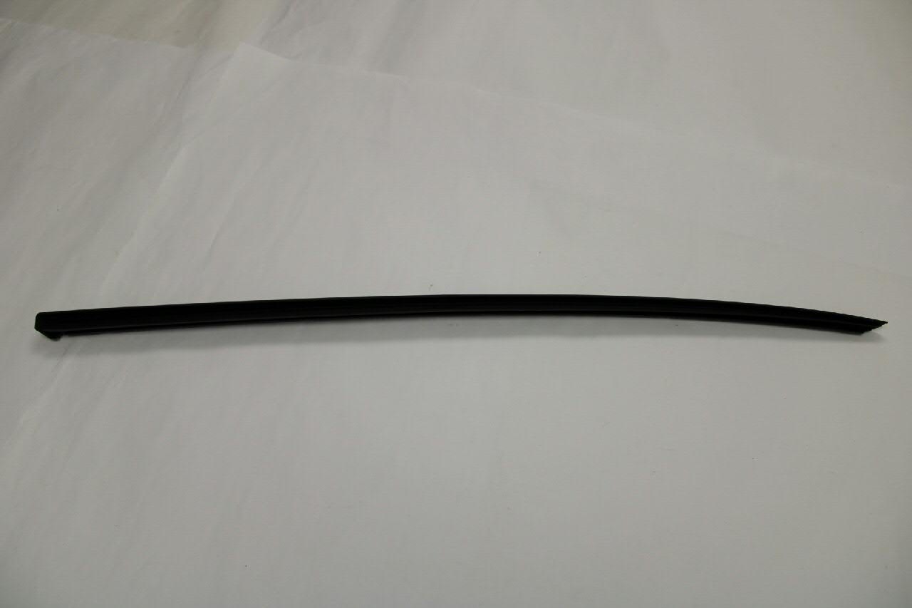 Купити 8V3854328C01C VAG 