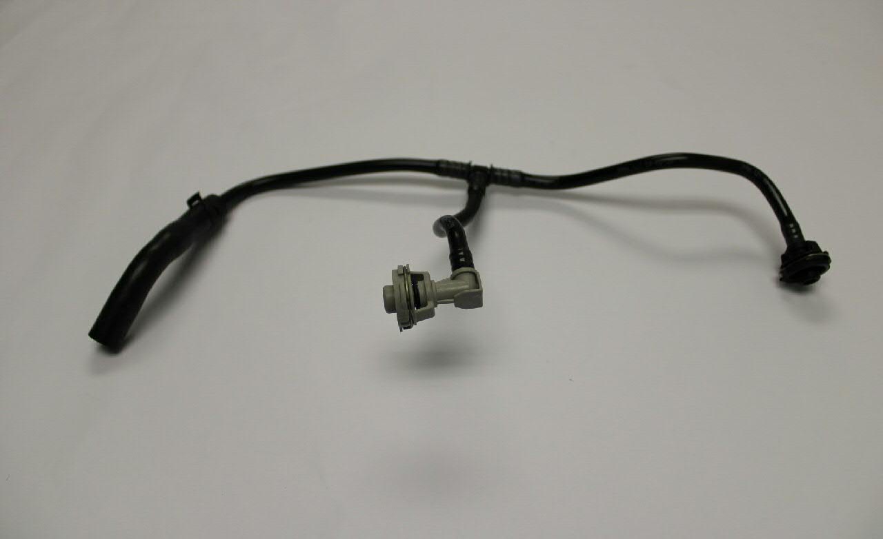 Шланг розширювального бачка, верхній VAG 8W0121081AN ціна, від 33.09 USD