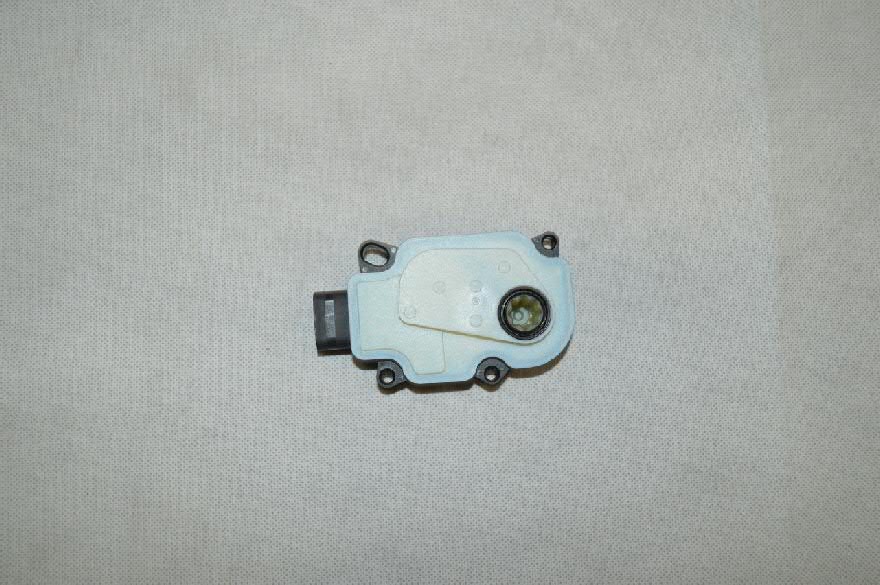95B965501S VAG Привід (моторчик) жалюзі радіатора