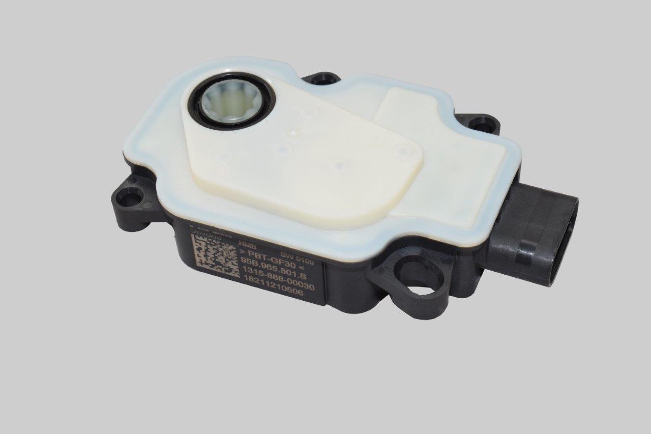 Привід (моторчик) жалюзі радіатора VAG 95B965501S ціна, від 63.34 USD